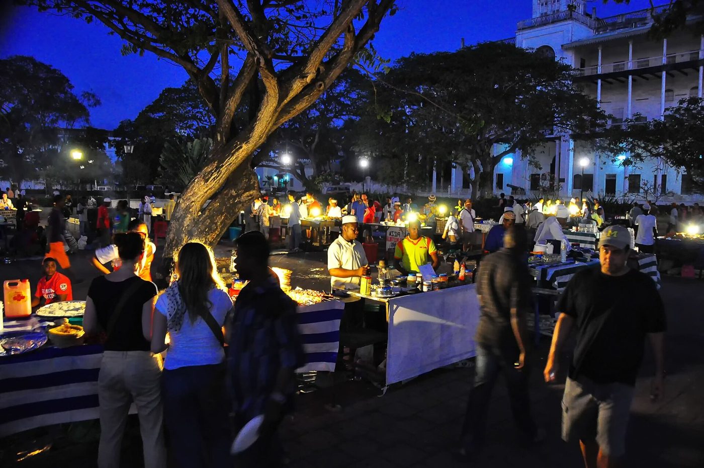 Marché de nuit de Forodhani à Stone Town